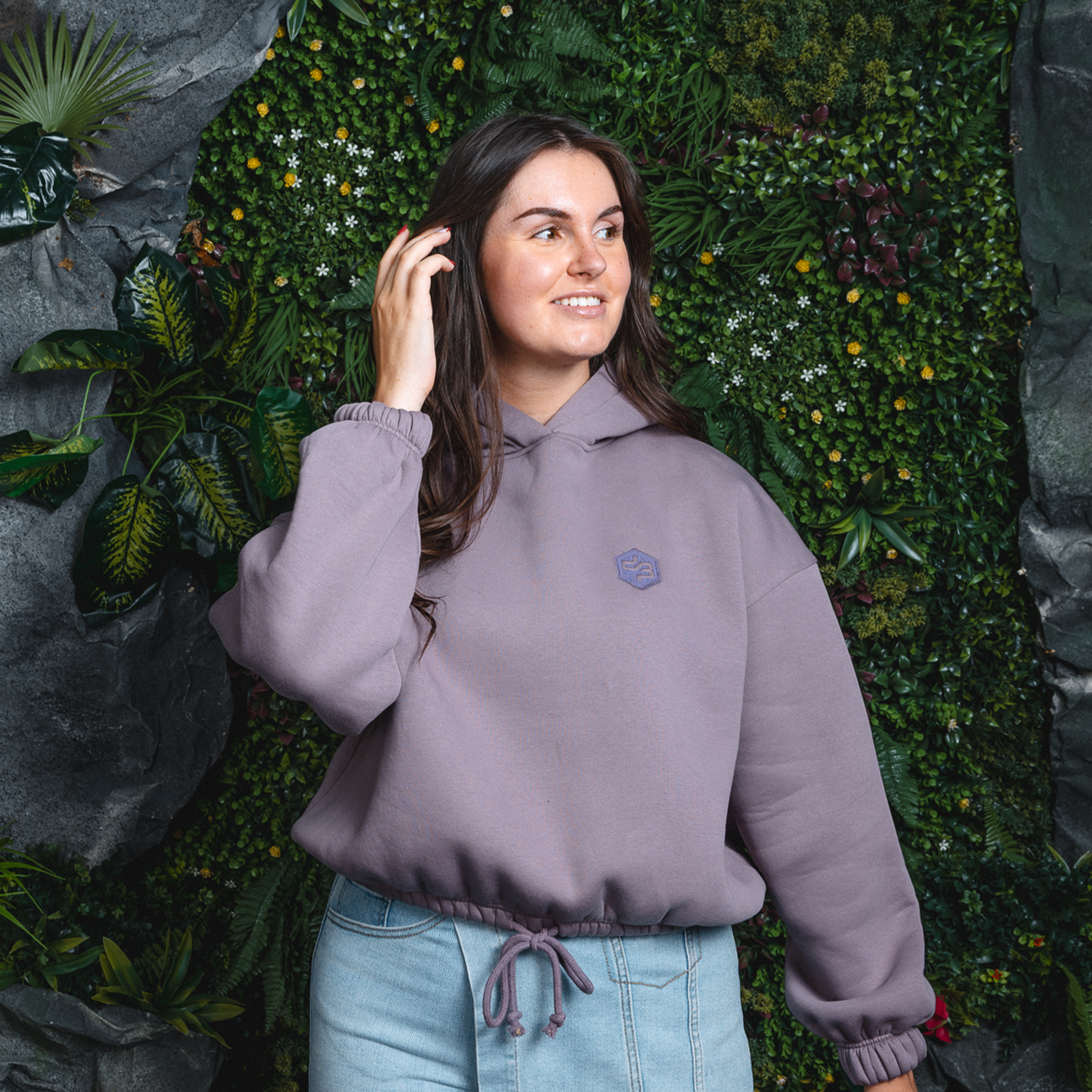 Decibel Mauve cropped Hoodie image
