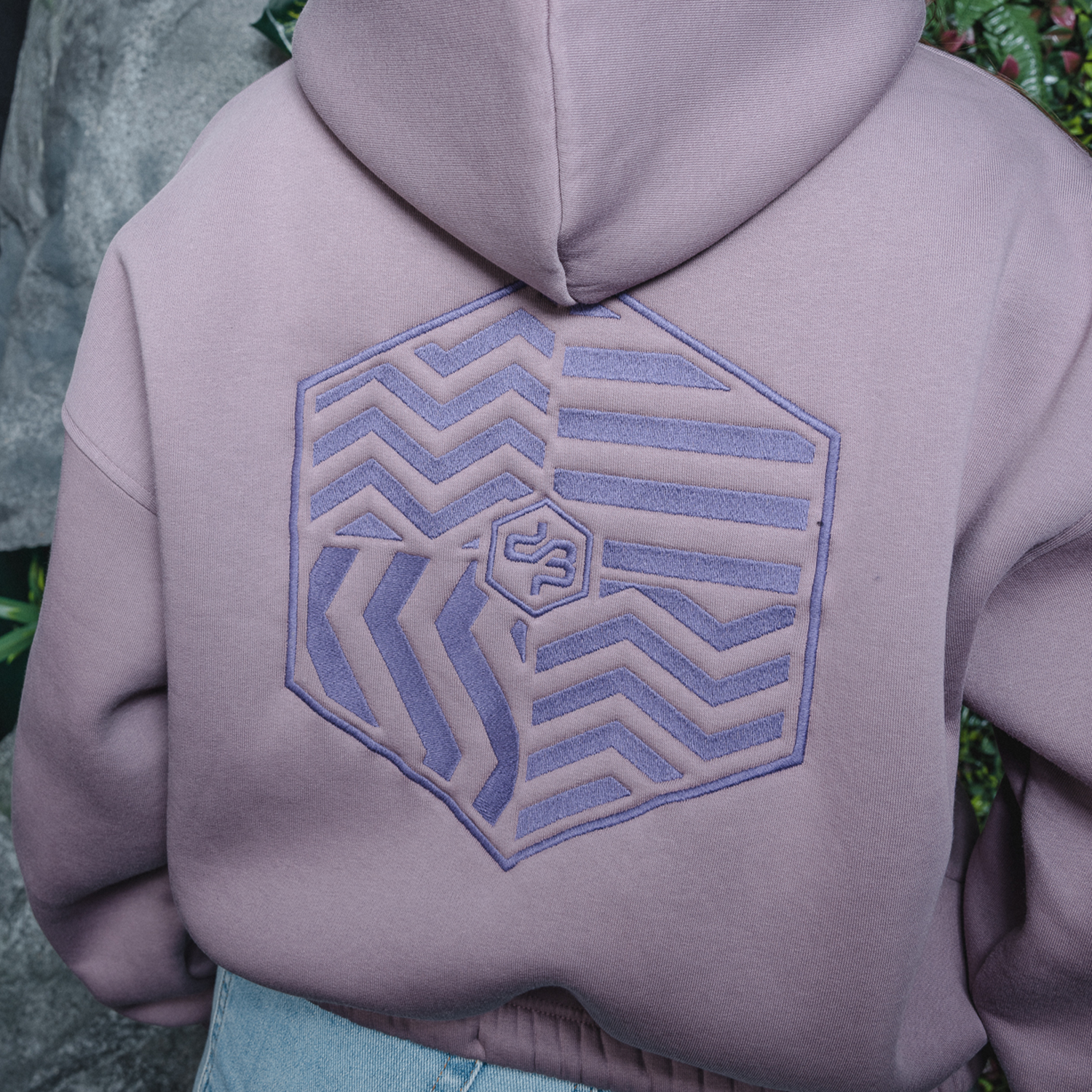 Decibel Mauve cropped Hoodie image