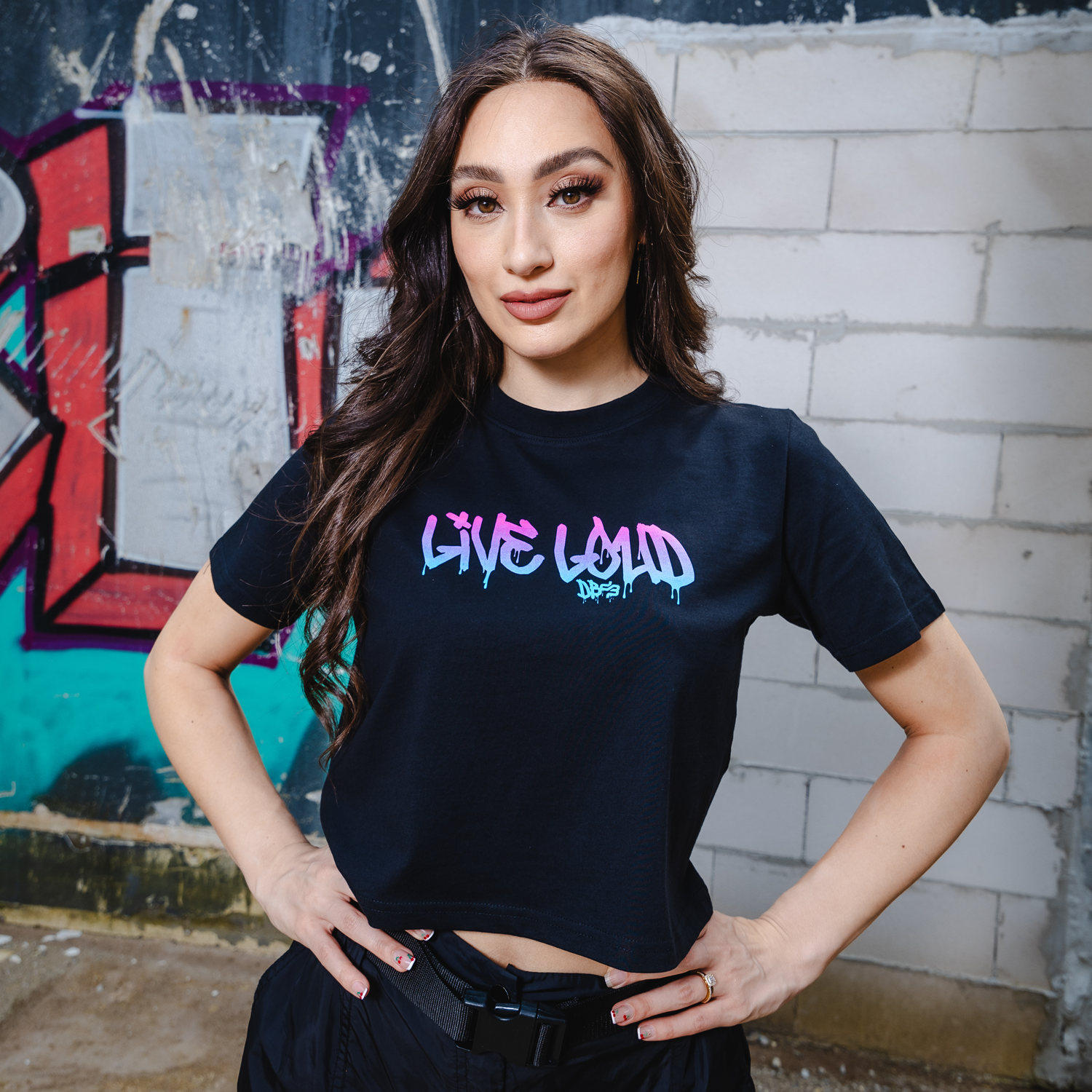 T-shirts and tops image