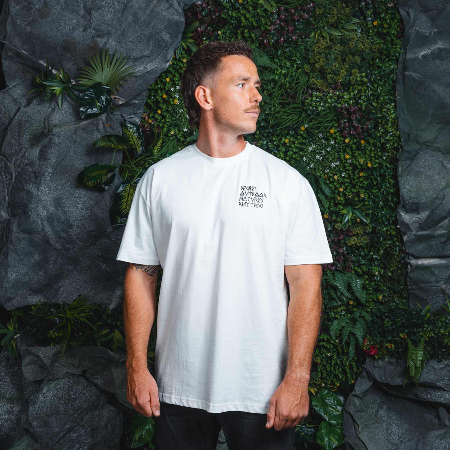 Decibel Lines loose T-shirt image